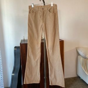 VINTAGE 1970’s LEVI’S | Corduroy Flare Pants